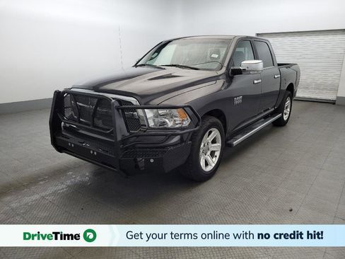 Used 2017 RAM 1500 Lone Star RWD image 1