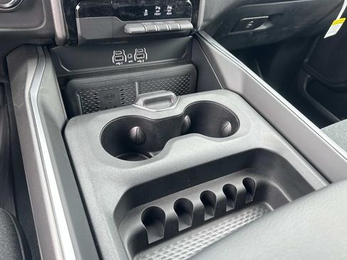 New 2026 RAM 1500 Big Horn AWD/4WD image 21