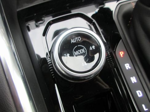 New 2026 GMC Canyon AT4 image 19