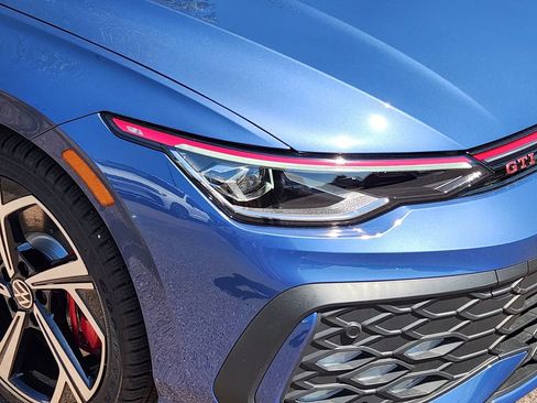 New 2026 Volkswagen GTI SE FWD image 27