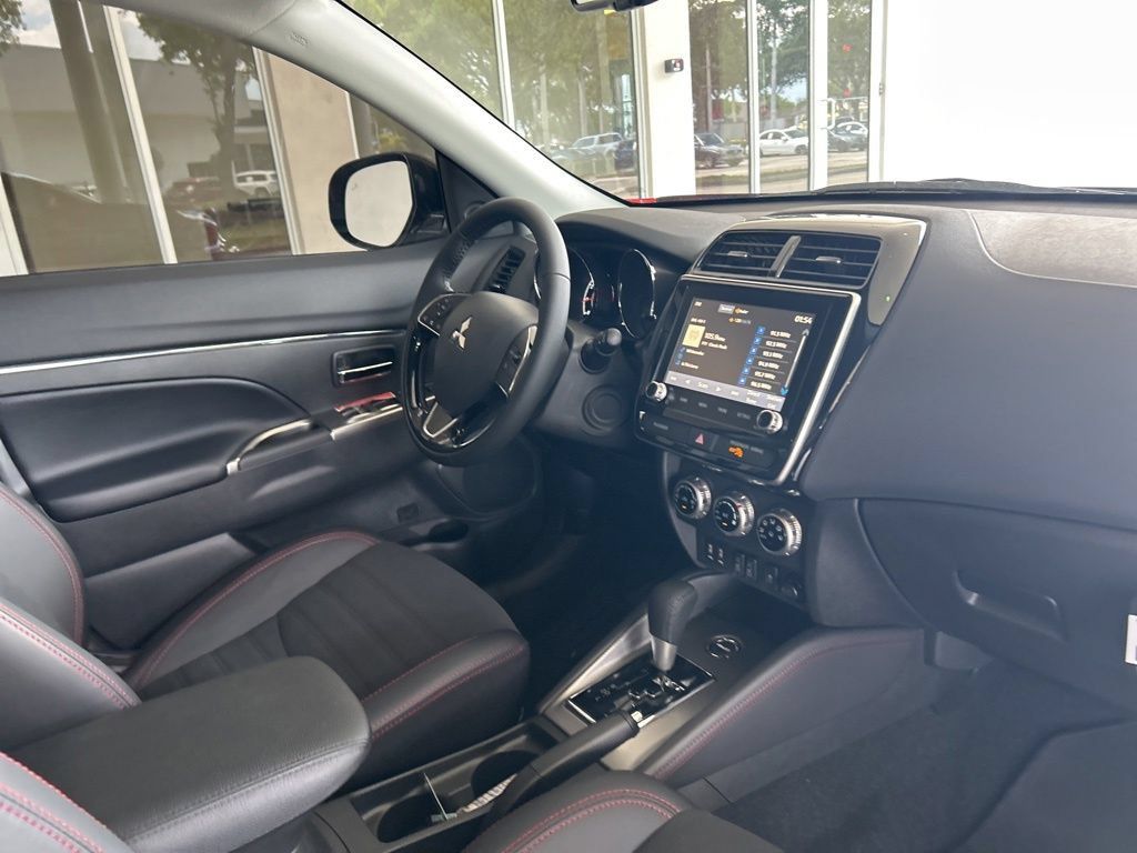 New 2026 Mitsubishi Outlander Sport SE AWD/4WD image 19