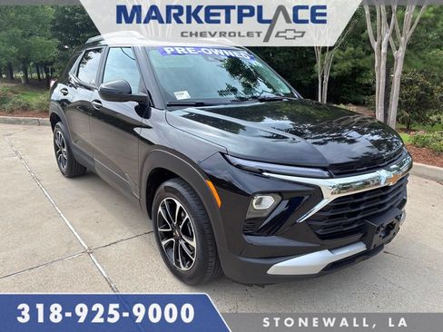 Certified 2025 Chevrolet TrailBlazer LT FWD image 1