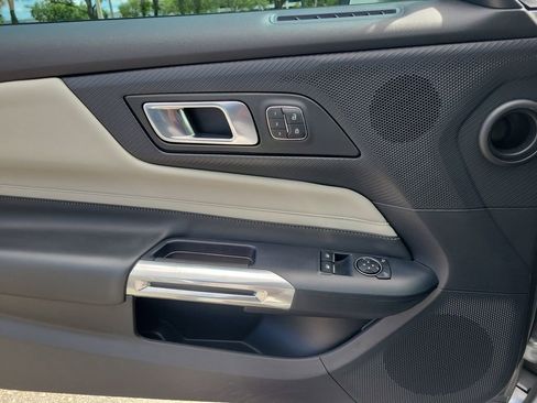 Used 2024 Ford Mustang Premium RWD image 15