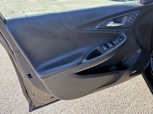 Used 2022 Chevrolet Malibu Premier image 16