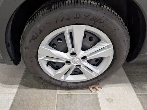 Used 2025 Nissan Kicks Play S image 7