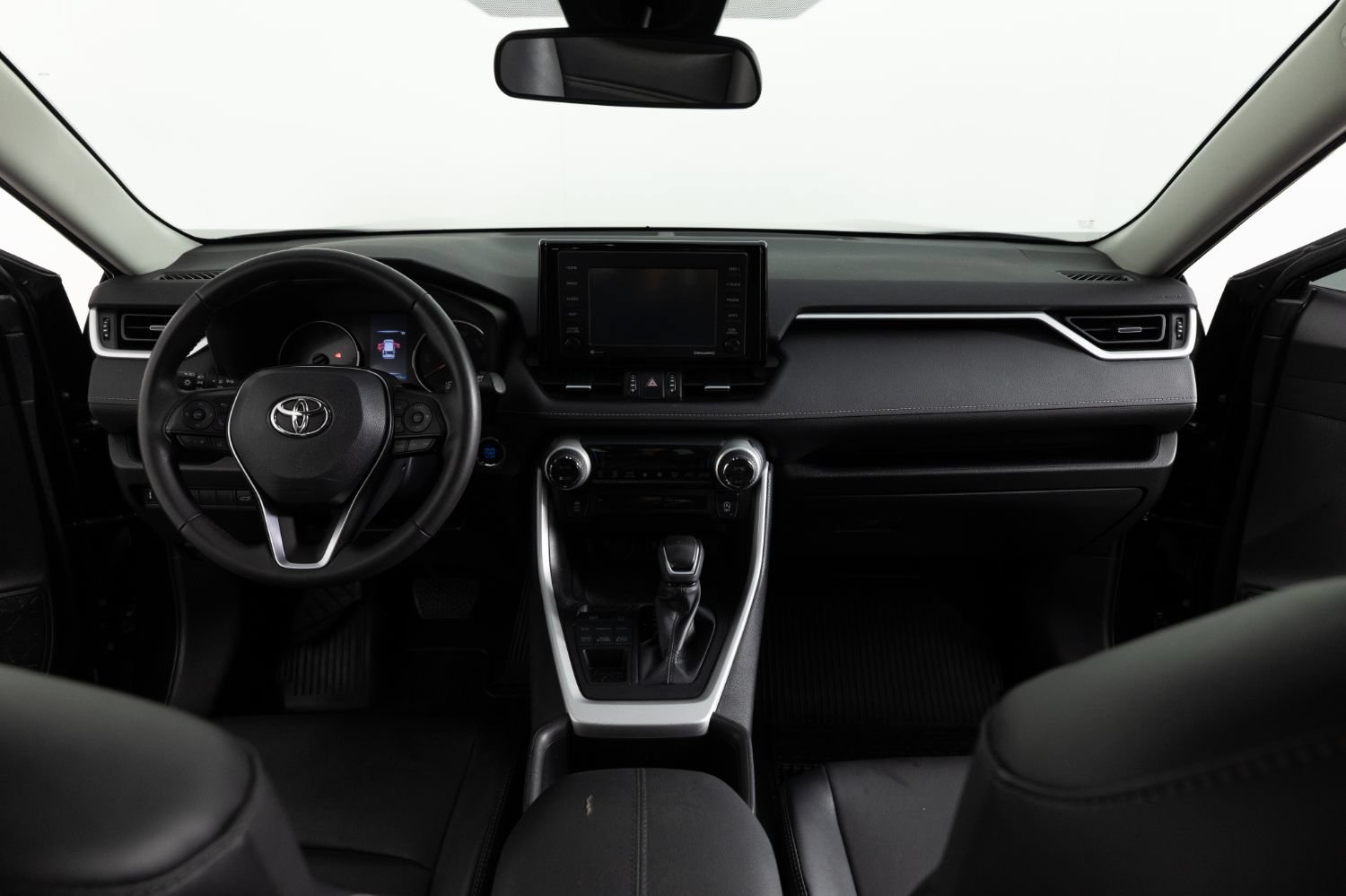 Used 2022 Toyota RAV4 XLE Premium AWD/4WD image 37
