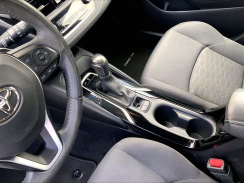 Used 2019 Toyota Corolla SE FWD image 16