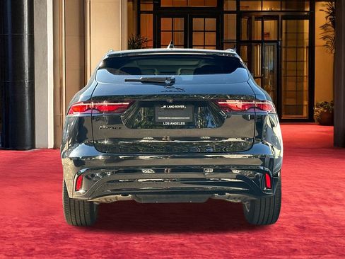 Used 2023 Jaguar F-PACE S image 11