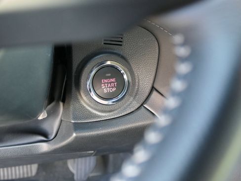 Certified 2025 Subaru Outback Premium image 16