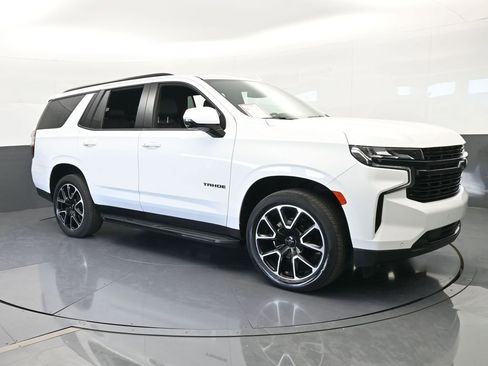 Used 2023 Chevrolet Tahoe RST w/ Sport Performance Package image 8