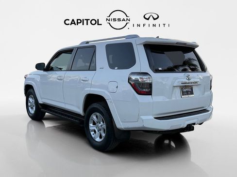 Used 2015 Toyota 4Runner SR5 image 7