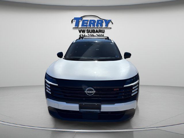 Used 2026 Nissan Kicks SR w/ SR Premium Package AWD/4WD image 2
