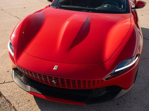 Certified 2024 Ferrari Roma image 10