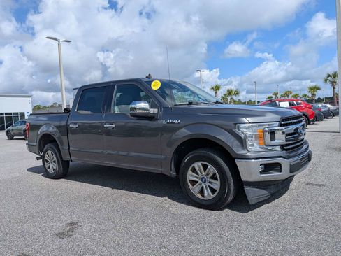 Used 2019 Ford F150 XLT RWD image 2