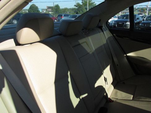 Used 2014 Mercedes-Benz C 300 4MATIC Sedan image 23