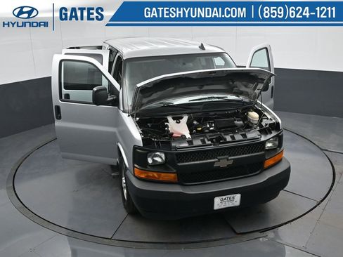 Used 2017 Chevrolet Express 2500 LS image 47