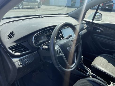 Used 2020 Buick Encore Preferred w/ Safety Package FWD image 10