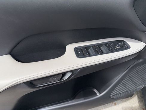 Used 2025 Lexus RX 350 Premium image 12