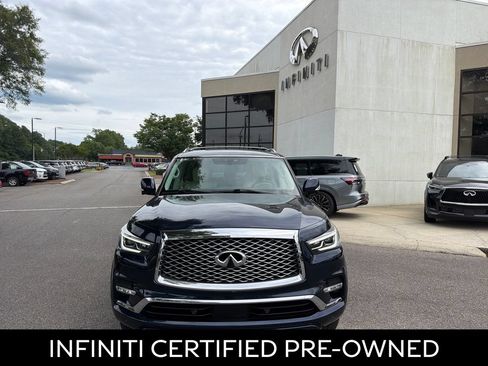 Certified 2022 INFINITI QX80 Luxe w/ All-Season Package RWD image 3