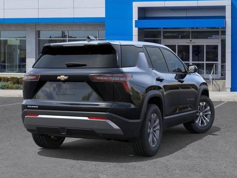 New 2026 Chevrolet Equinox LT w/ LPO, Floor Liner Package FWD image 4