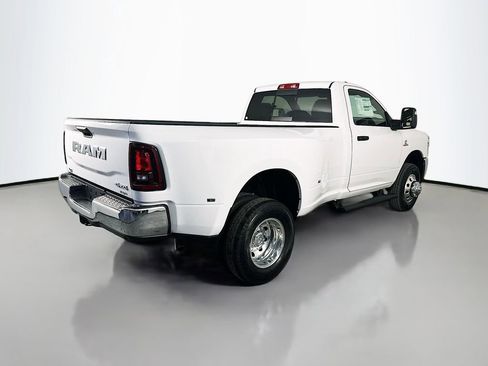 New 2026 RAM 3500 Tradesman AWD/4WD image 7