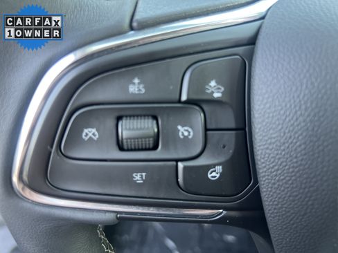 Used 2022 Buick Envision Avenir w/ Technology Package II FWD image 19