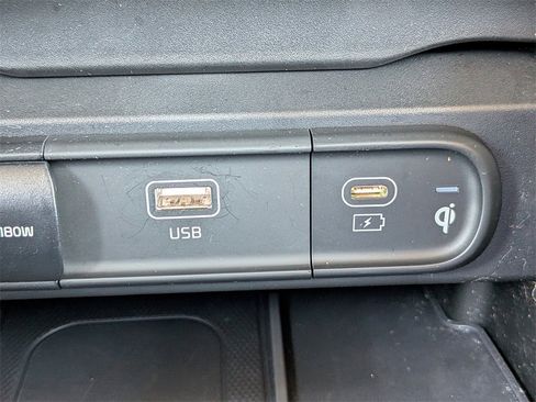 Used 2024 Kia Telluride S w/ S Sunroof Package image 23