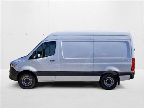 New 2025 Mercedes-Benz Sprinter 2500 image 8