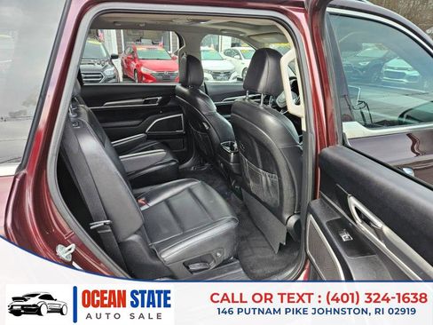 Used 2021 Kia Telluride S image 12