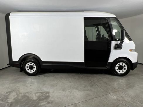 Used 2024 Chevrolet Brightdrop 400 w/ Commercial Equipment Package AWD/4WD image 6