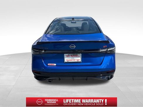New 2026 Nissan Sentra SR FWD image 4