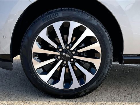 Used 2022 Lincoln Navigator Reserve AWD/4WD image 7