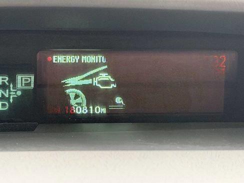 Used 2010 Toyota Prius Two image 3