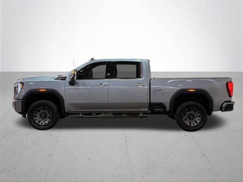 Used 2024 GMC Sierra 2500 Denali w/ Denali Reserve Package image 13