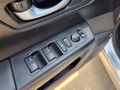 Used 2023 Honda CR-V EX image 21