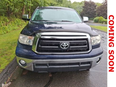 Used 2010 Toyota Tundra 4x4 Double Cab image 3