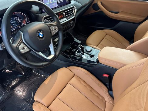 Used 2024 BMW X3 xDrive30i w/ Premium Package AWD/4WD image 4