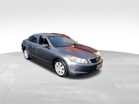 Used 2010 Honda Accord EX image 3