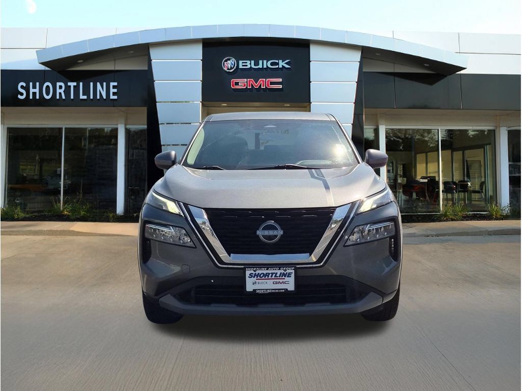Used 2023 Nissan Rogue SV AWD/4WD image 6