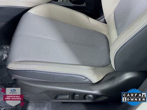 Certified 2025 Subaru Forester Premium image 18