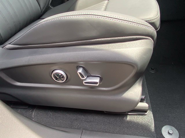 Used 2025 Maserati Grecale GT AWD/4WD image 37
