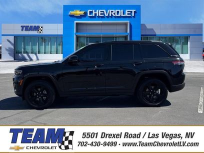 Used 2024 Jeep Grand Cherokee Altitude