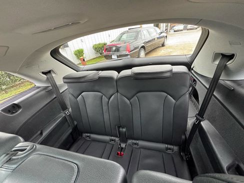 Used 2017 Audi Q7 3.0T Premium Plus w/ Premium Plus Package image 20