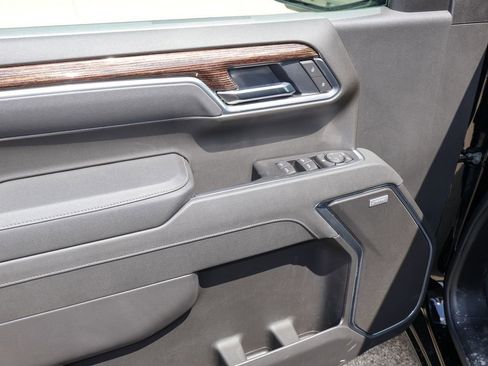 New 2026 GMC Sierra 1500 Elevation w/ Elevation Premium Package AWD/4WD image 8