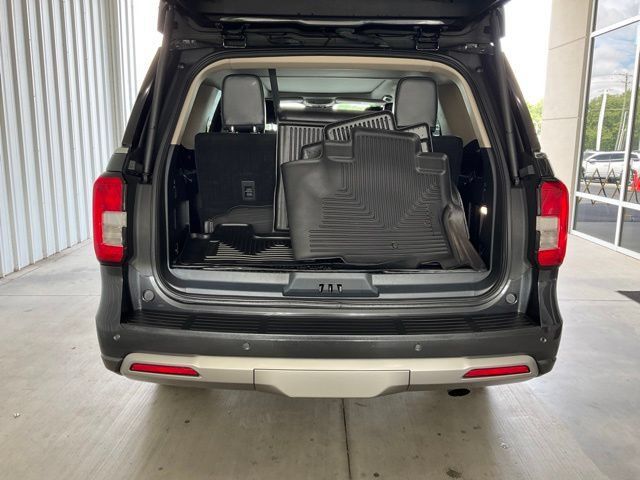 Used 2022 Ford Expedition XLT AWD/4WD image 19