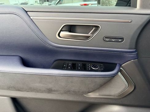 New 2026 INFINITI QX80 4WD image 13