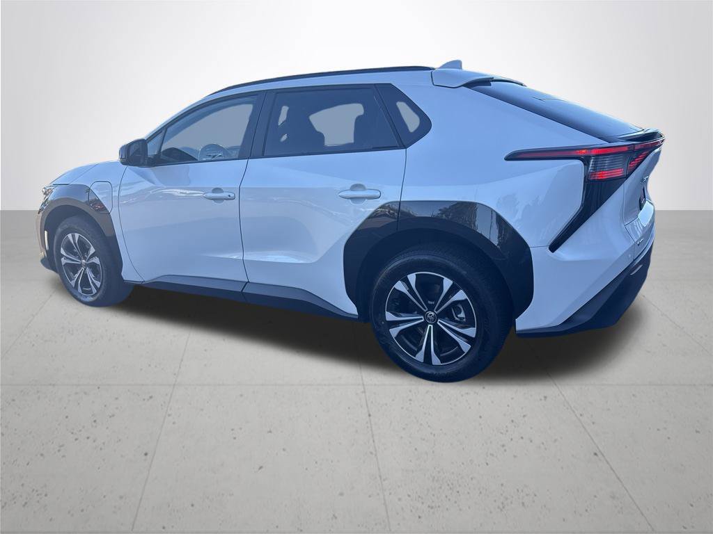 Used 2024 Toyota bZ4X AWD w/ Weather Package image 10