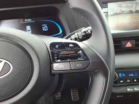 Used 2026 Hyundai Elantra Sport image 28