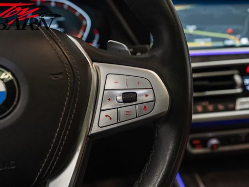 Used 2022 BMW X7 xDrive40i w/ Premium Package image 31