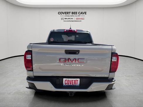 New 2026 GMC Canyon Denali image 8